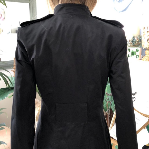 Vince Camuto raincoat - Picture 4 of 7